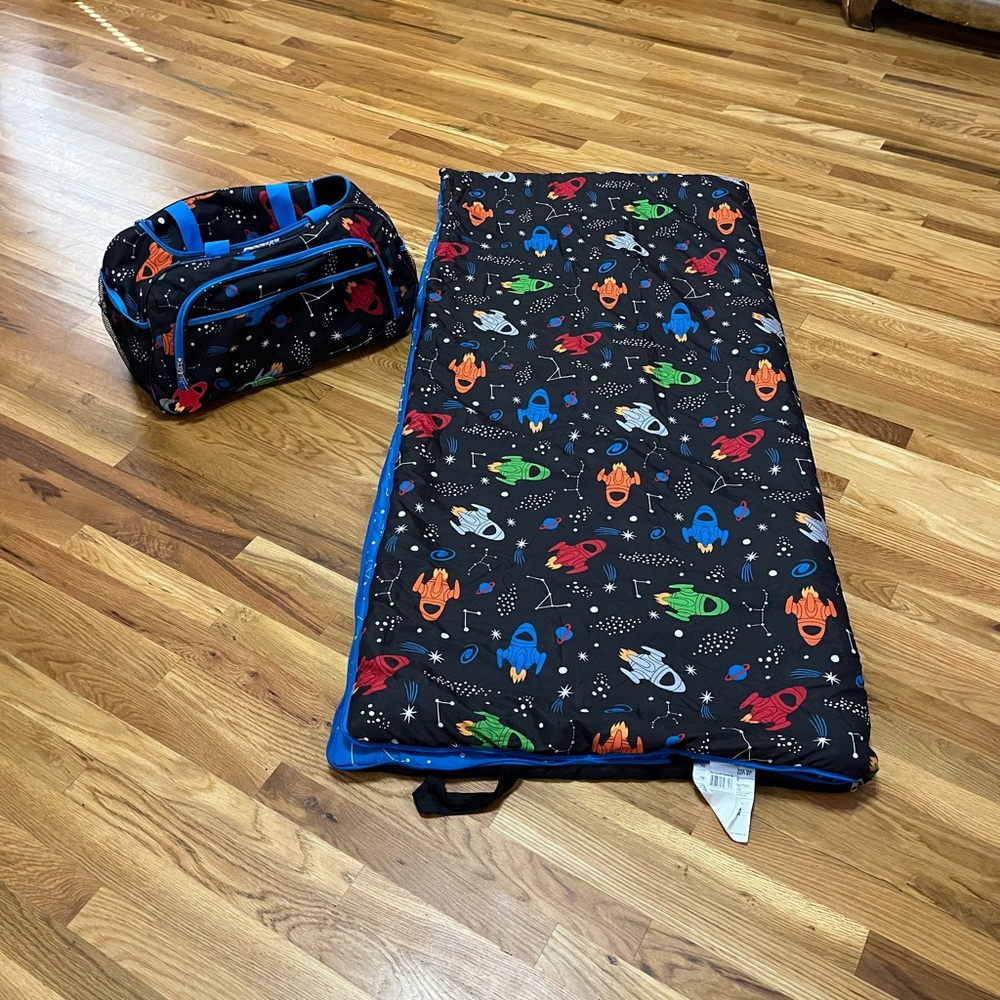 Sleeping bag and overnight bag combo